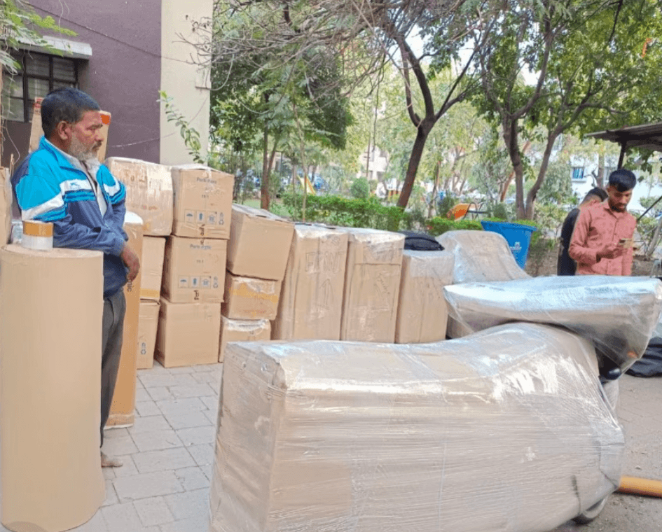 Household shifting in progress